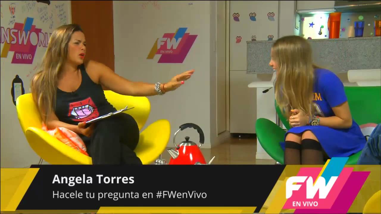 Angela Torres cantando como Adele en @FWenVivo