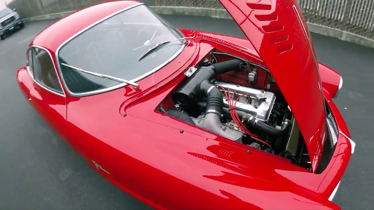 1962 Alfa Romeo Giulietta Sprint Speciale - Start up & walk around