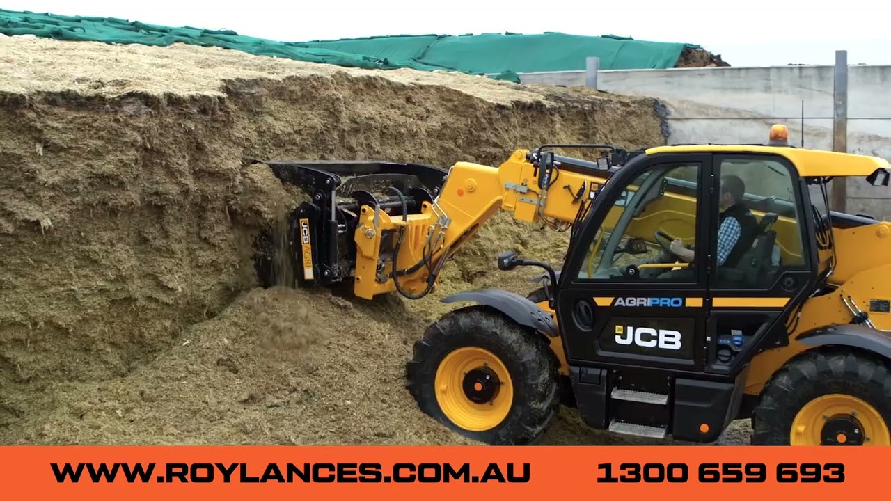 ROYLANCES x JCB