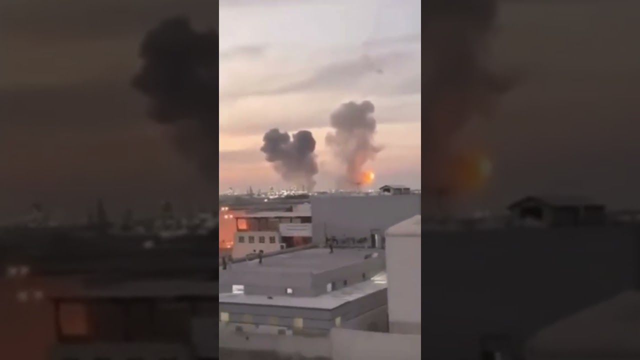 Iranian Missile Reportedly Hits U.S. Military Base in UAE | Breaking News