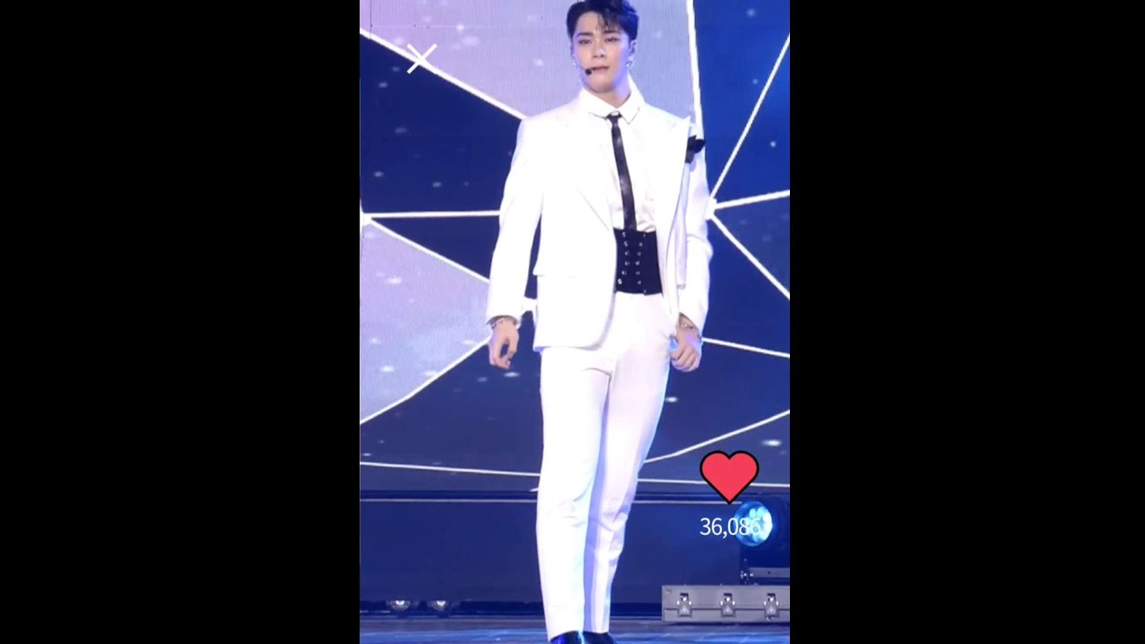 문빈 직캠 모음[ONE +After Midnight +Knock +All Good +Love Wheel +I'll be There +Waterfall] MoonBin Fan Cam
