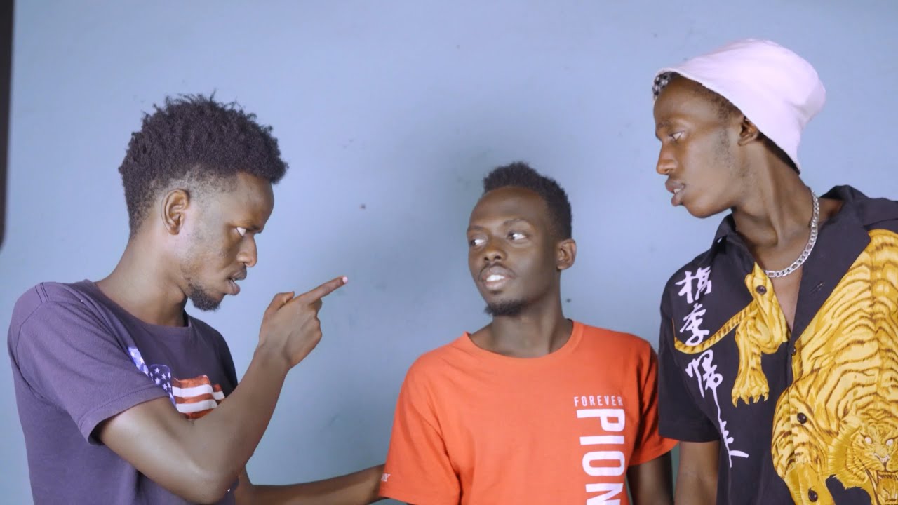 NYAXO COMEDY: Продажа стоящего человека