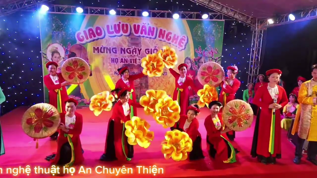 Chương trình giao lưu văn nghệ mừng ngày Giỗ Tổ Họ An Việt Nam. 