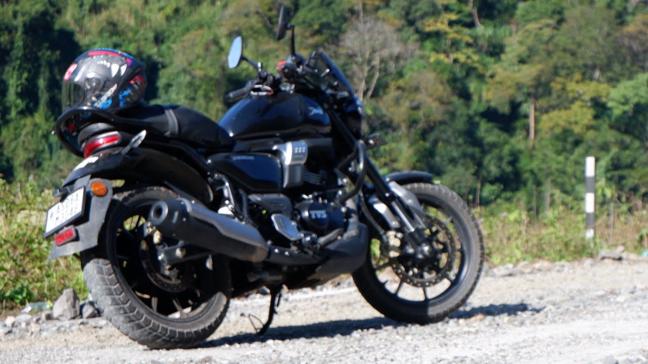 TVS Ronin 225 ownership review | POV | Base Variant - Black |