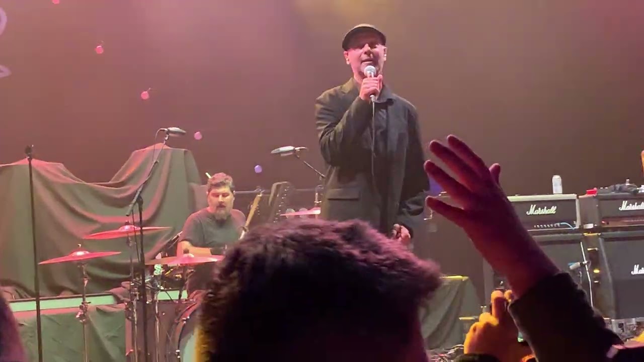 The Bouncing Souls - Lean On Sheena - O2 Brixton Academy, London, UK - Live - 01-MAR-2026