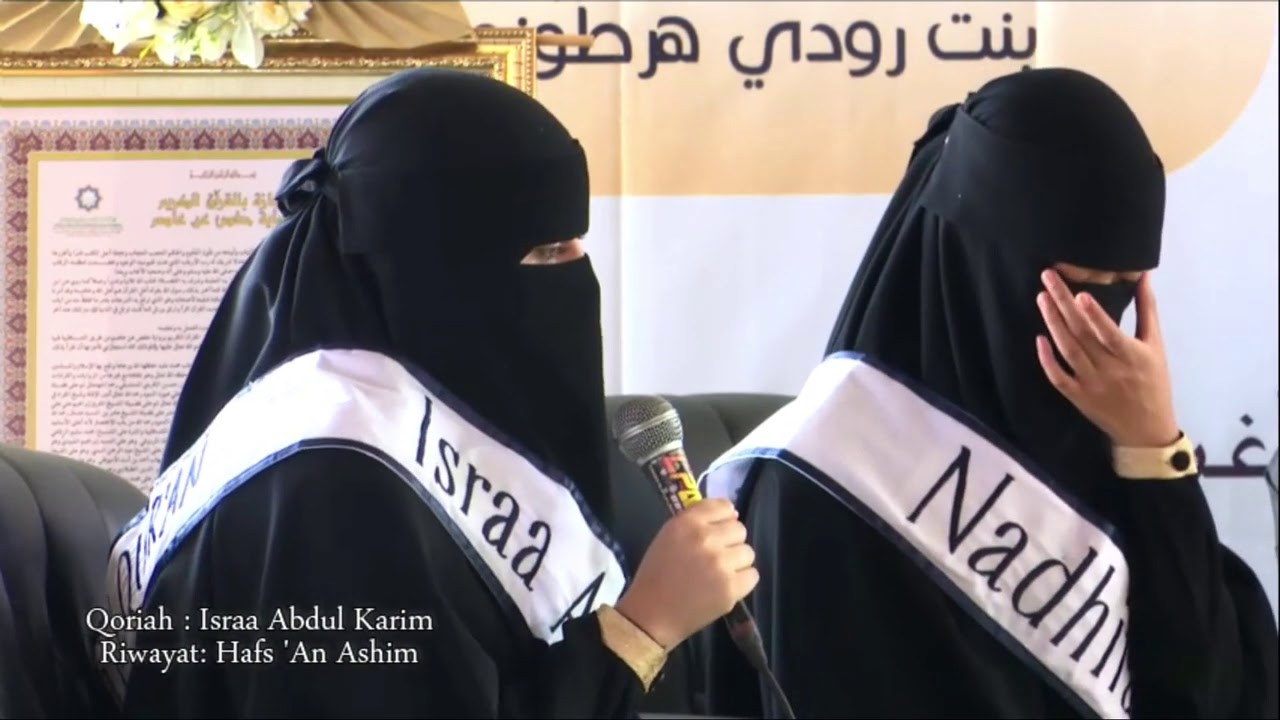 Wisuda Sanad Al-Qur'an ( Syaikhoh Ahlam Naji kepada Israa Abdul Karim Jassar cut )