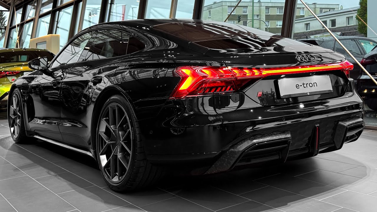 2025 Audi RS e-tron GT performance (843hp) - Interior and Exterior Details