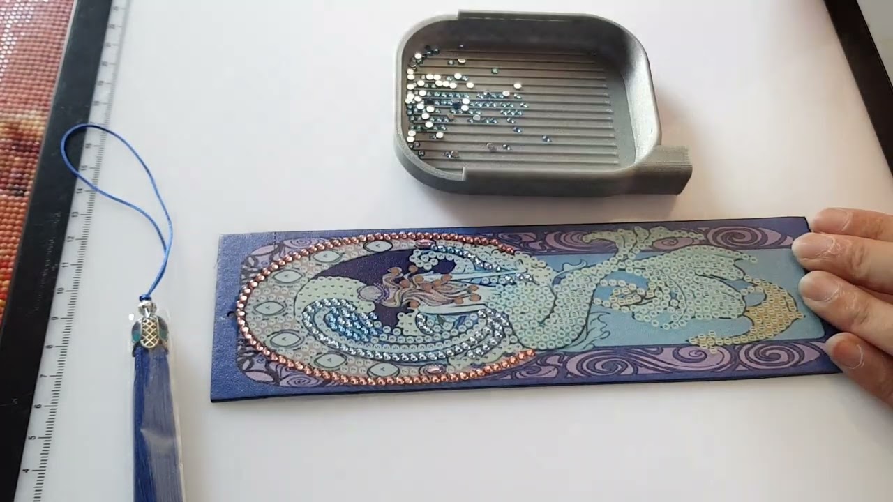 Diamond Painting réalisation d'un marque page #beebeecrafts