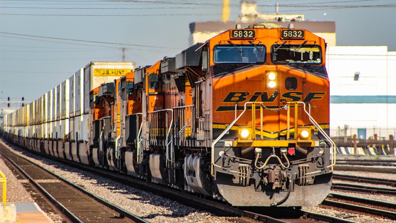 UP & BNSF Trains Throughout Southern California!