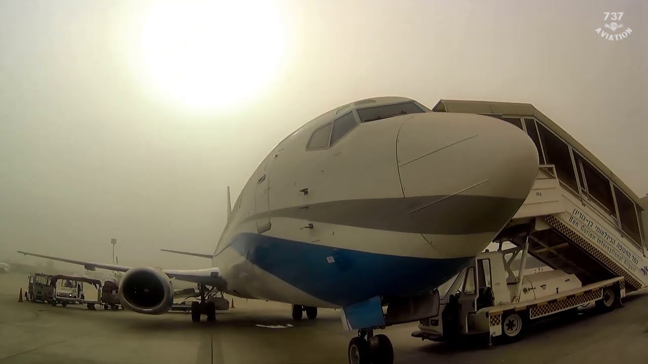 HD Boeing 737 - Takeoff from Tel Aviv in Heavy Dust Storm