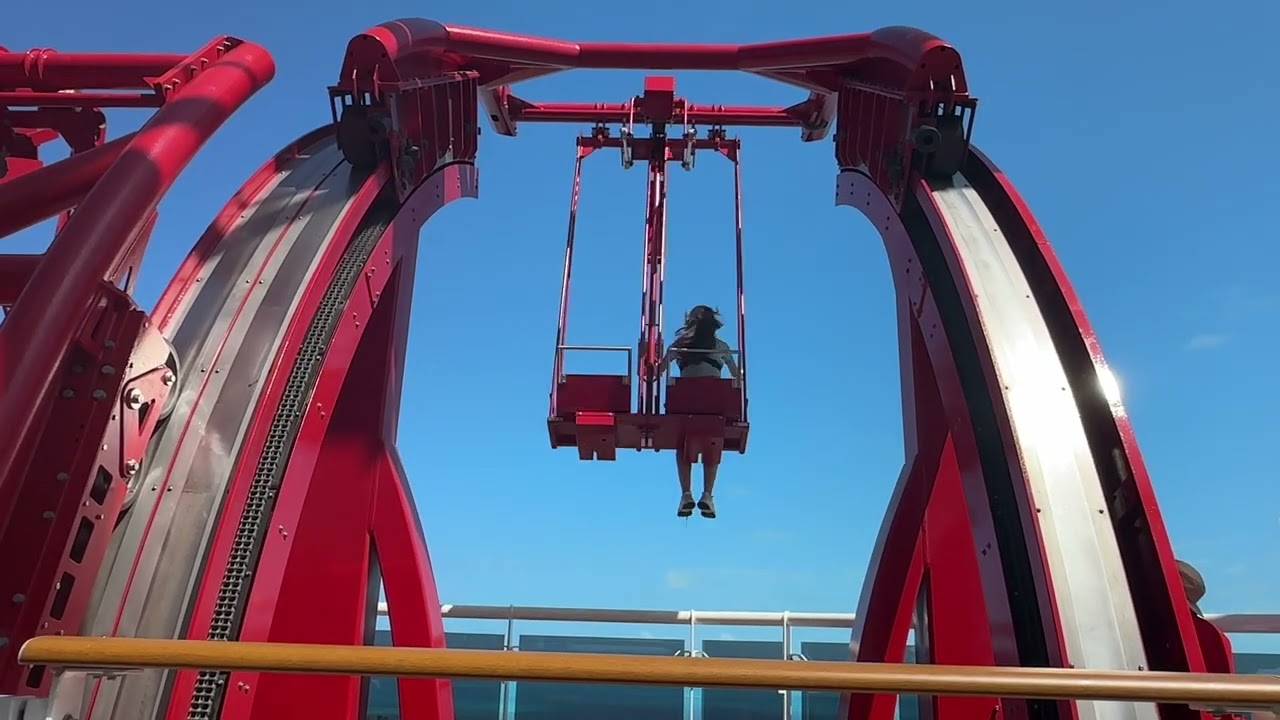 The Cliffhanger Swing Ride on MSC World America