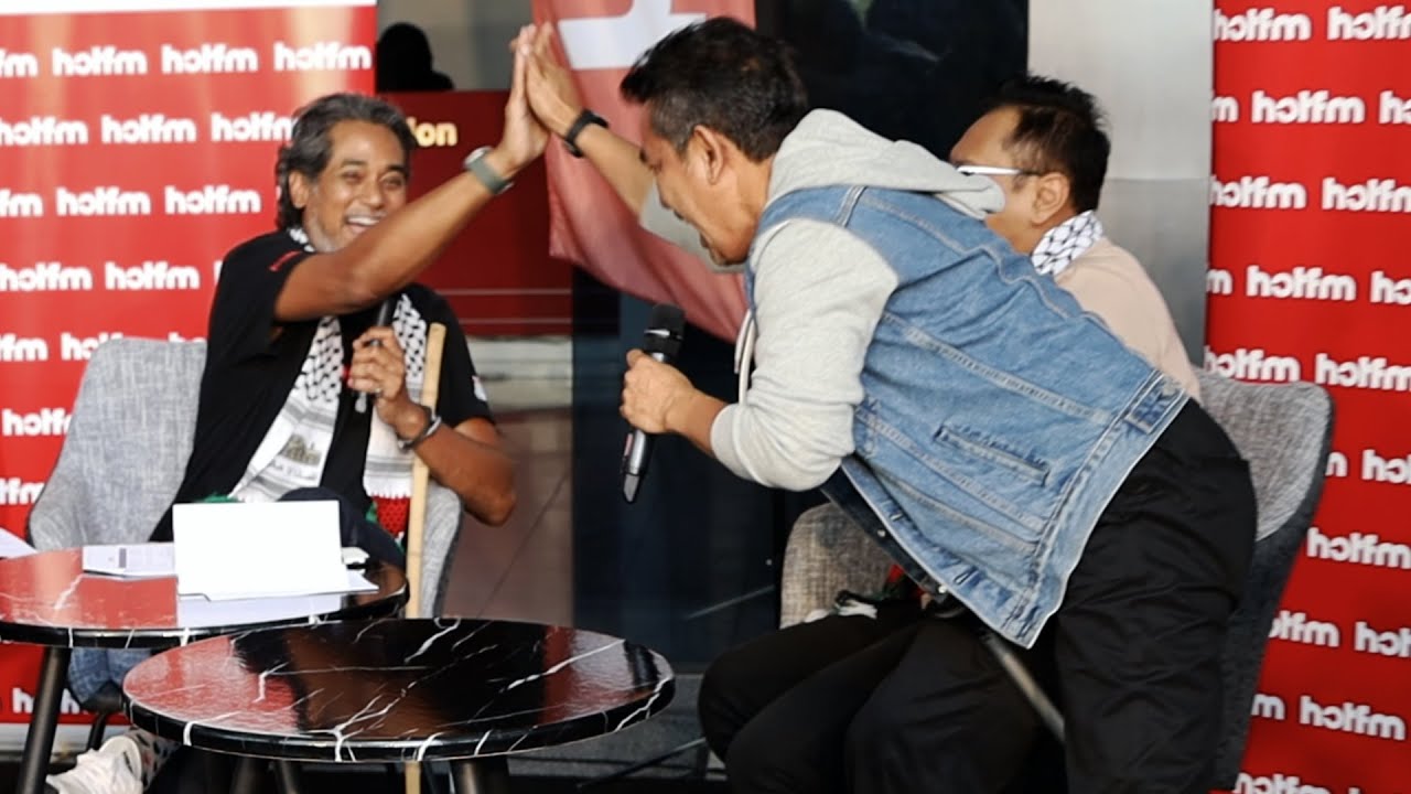 Gandingan KJ Dan Dato Rosyam Nor Hangatkan Bekpes Hot.