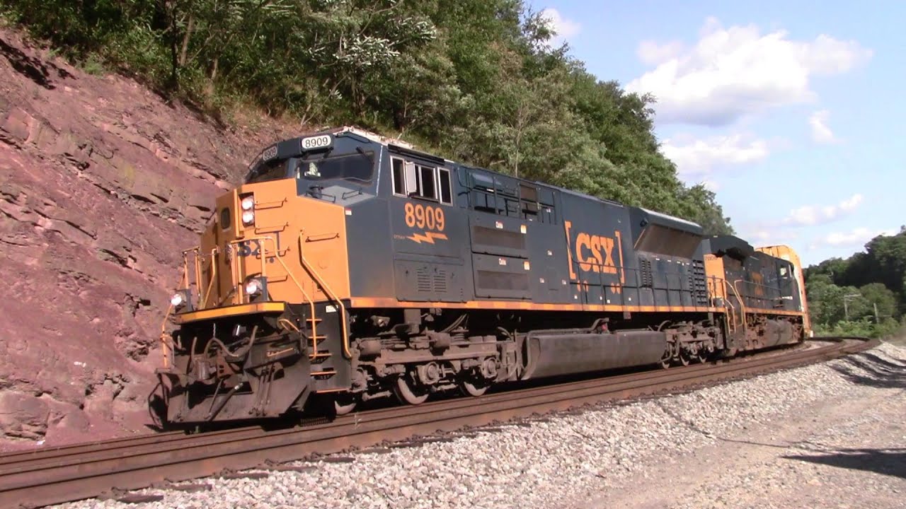 Rare chase of a ST70AH and CM44AC on the point of Q217-03 from Sleepy Creek WV to Hyman PA