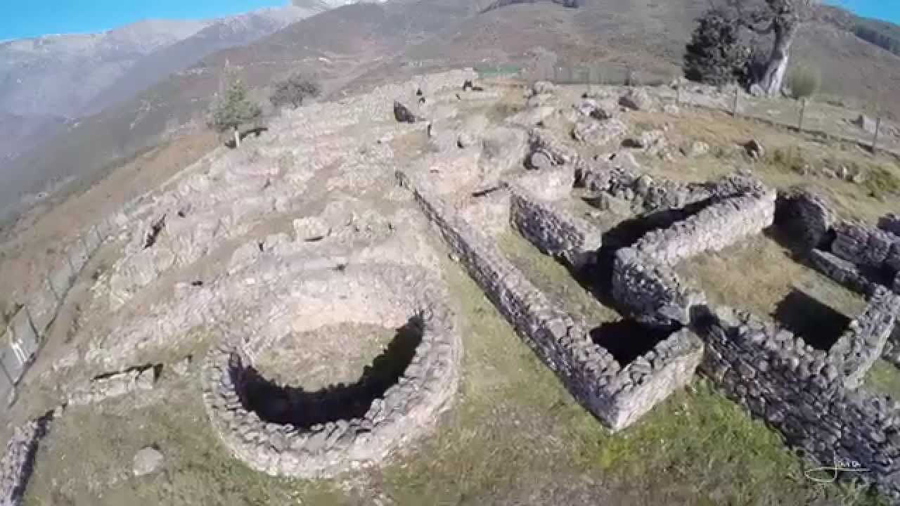 Castro Celta de El Raso (Ávila) - desde el aire -