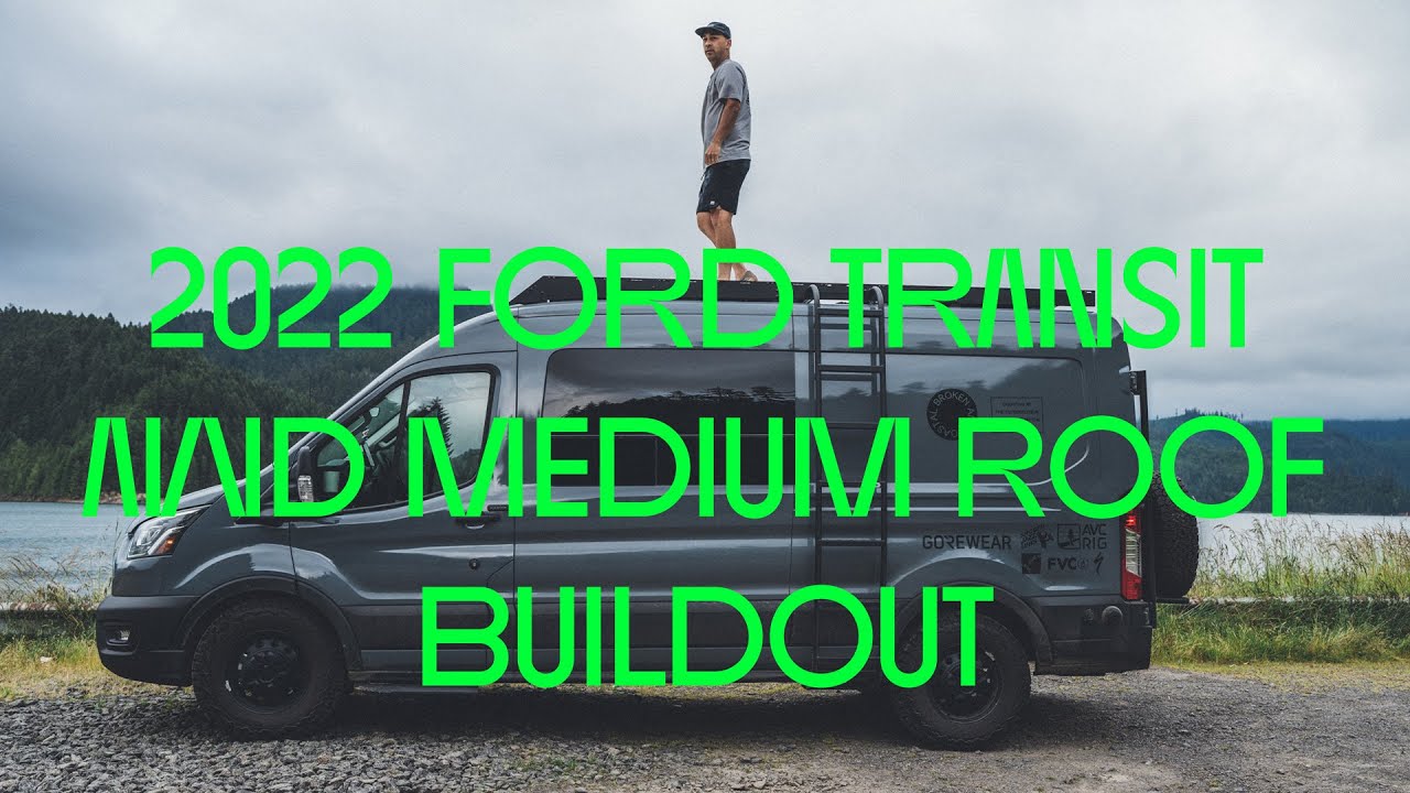 Обзор автомобиля Ford Transit AWD Medium Roof 2022 года выпуска.