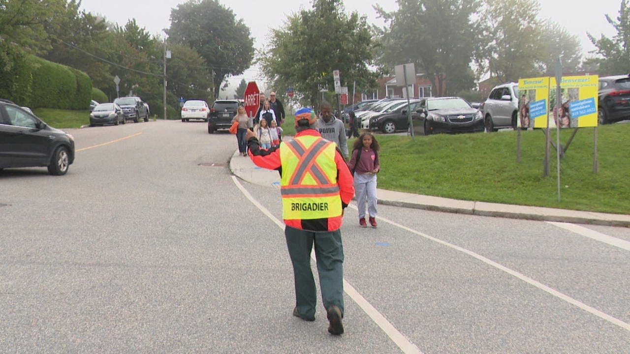 Des classes modulaires nécessaires pour la rentrée à Sherbrooke : reportage