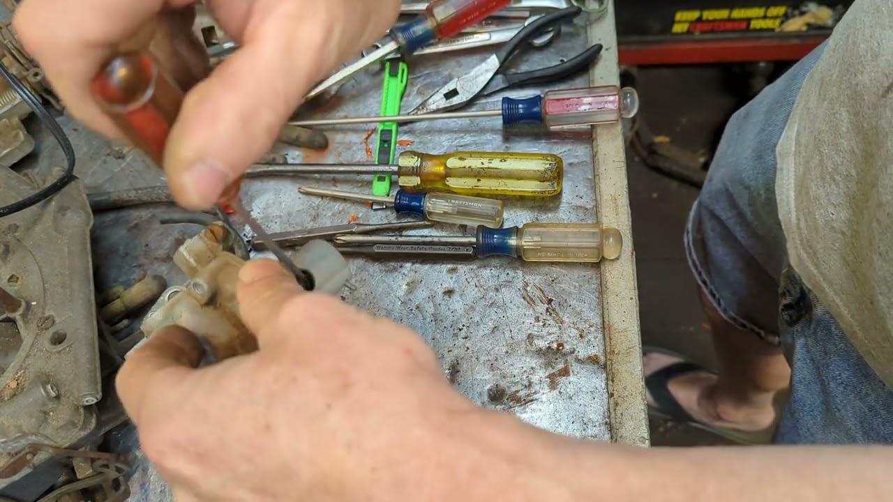 Mopar the Thermoquad rebuild  teardown part 2