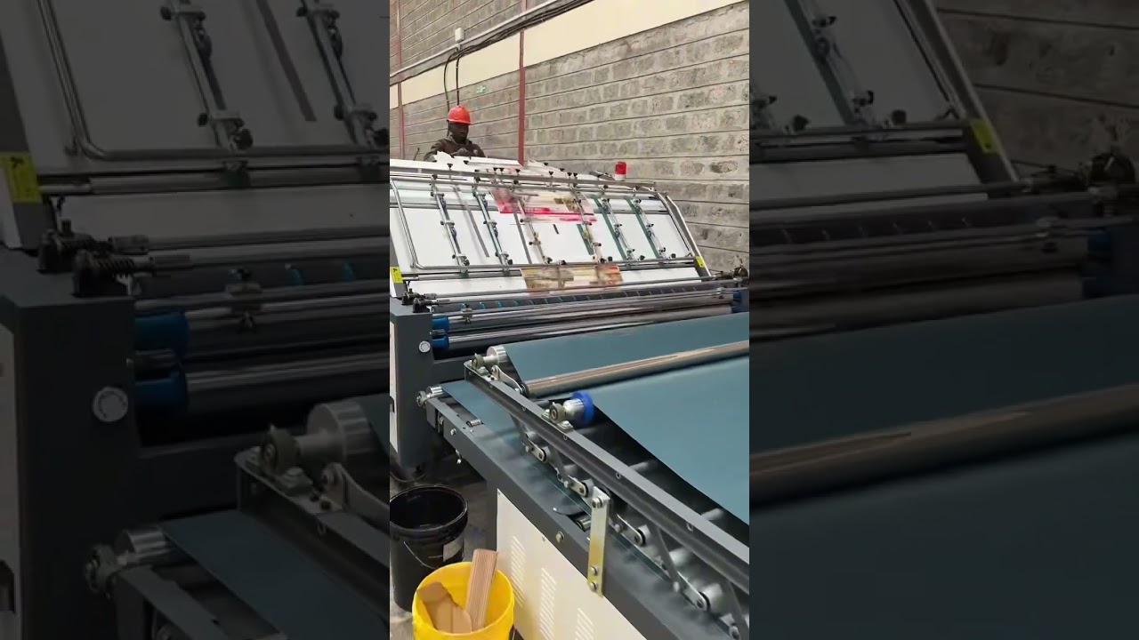 Automatic Flute Laminating Machine #machine #factoryproducts #carton #corrugated #laminationmachine