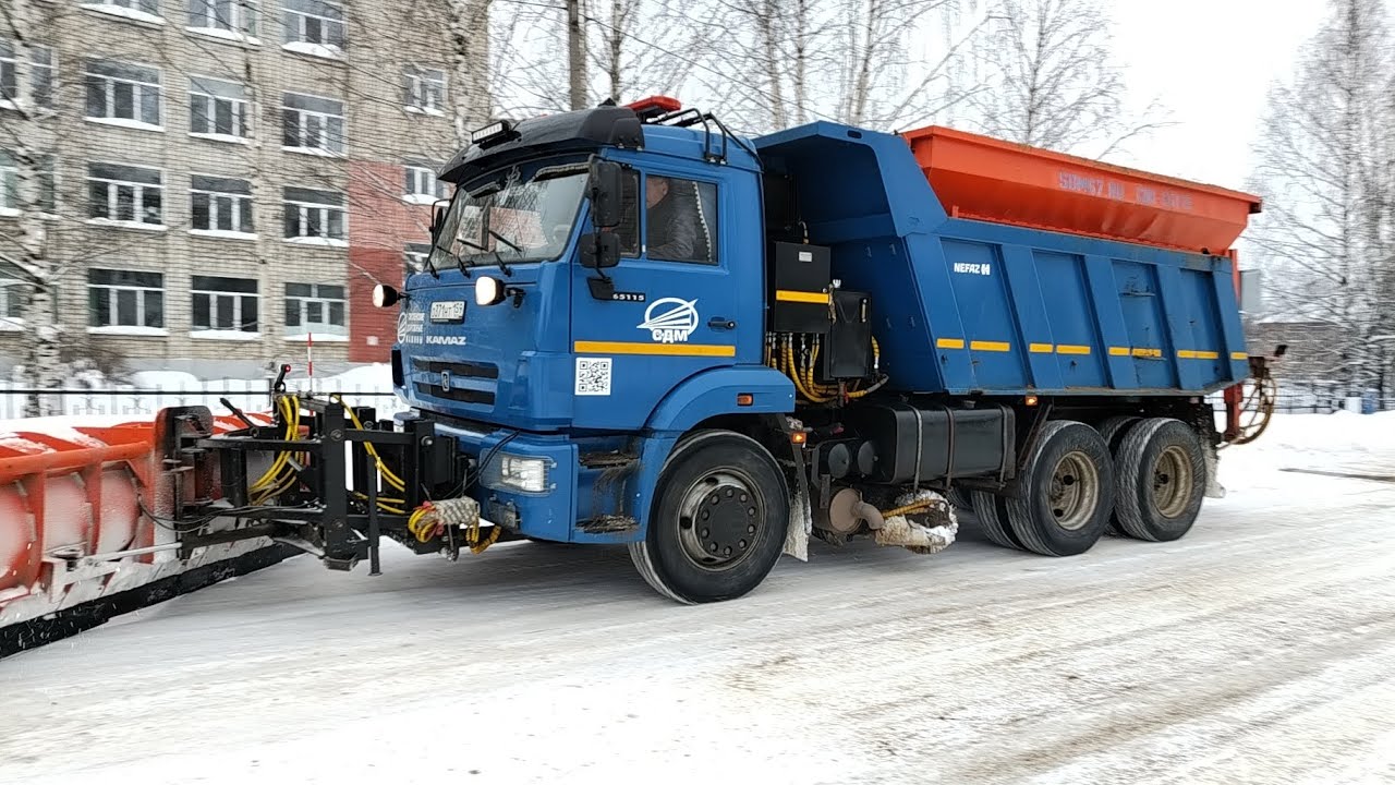 Очистка дорог от снега 318 часть