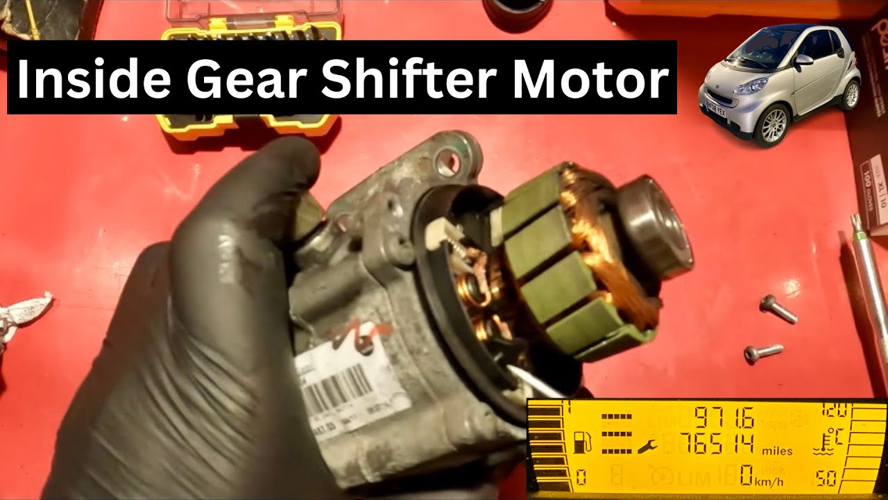 Dismantling Gear Shifter Motor - Smart Fortwo 451 Passion 84BHP 2008