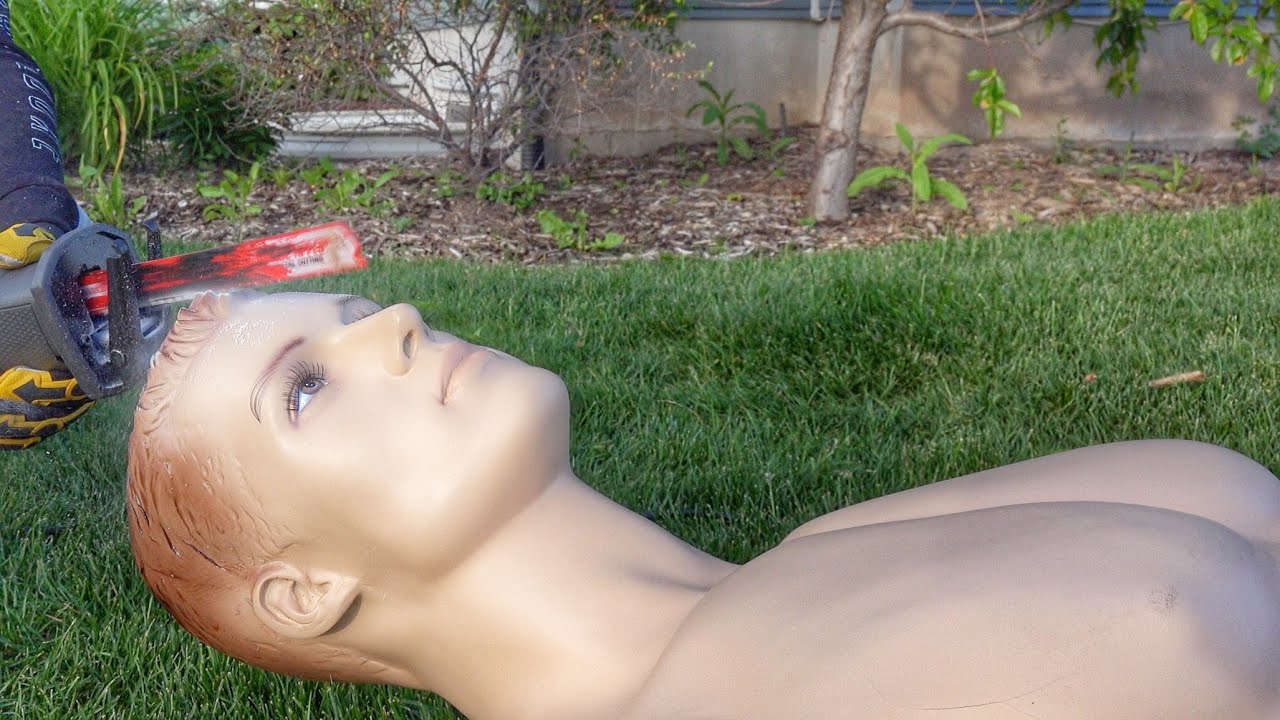 What's inside a Mannequin?