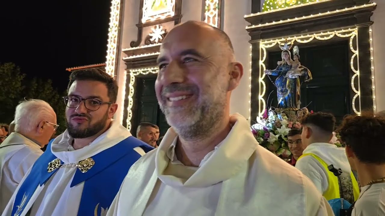 live inauguração da iluminação e Procissão de velas.04 10.2024