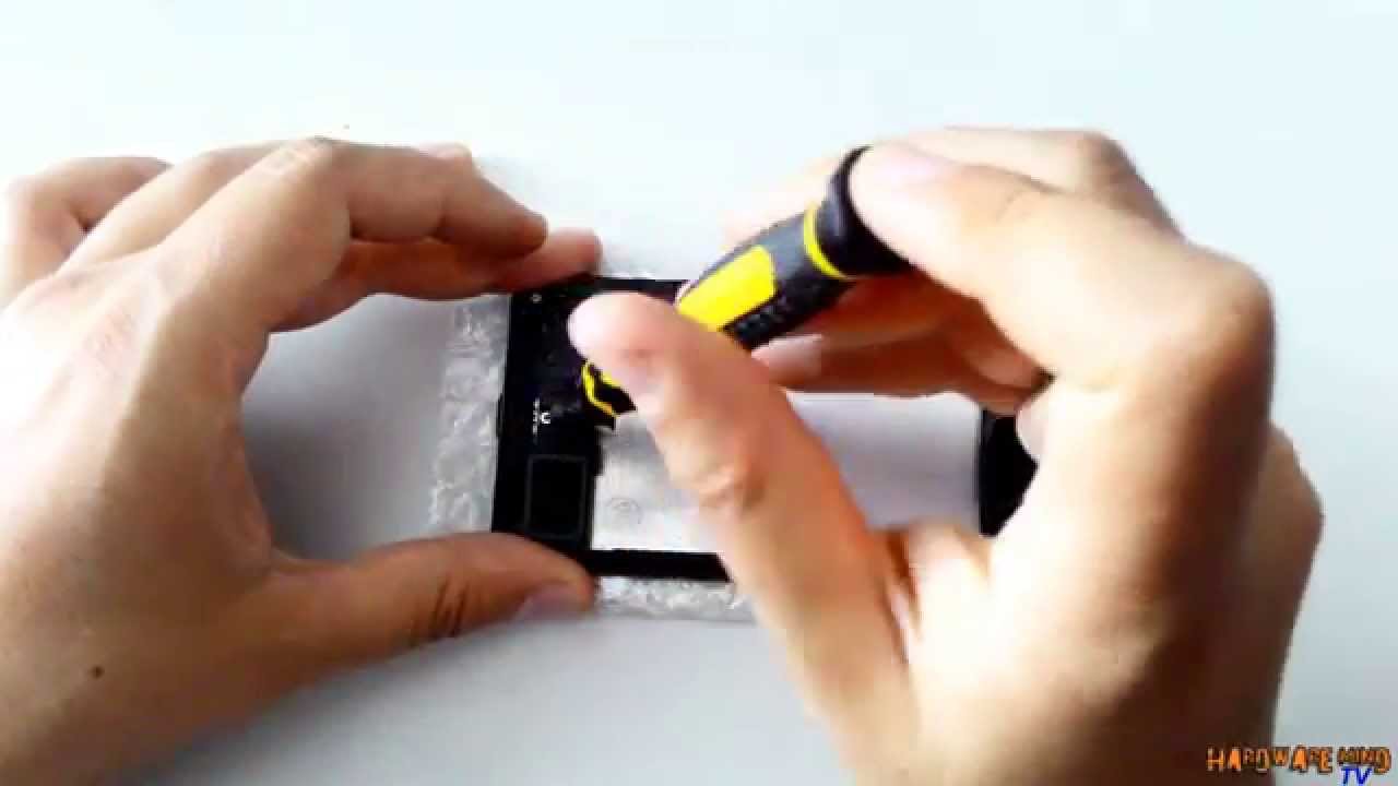 Cambiare vetro touch Nokia Lumia 630