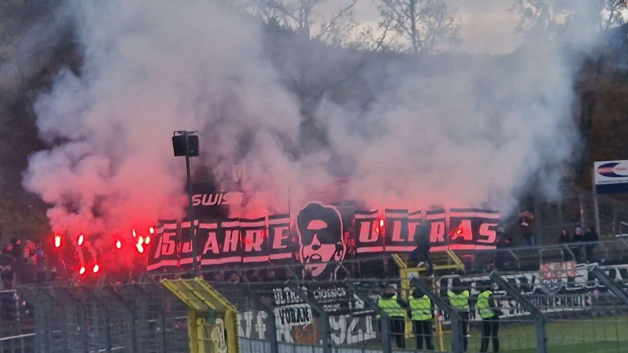 23.11.2024 SSV Reutlingen - VfR Aalen 0:0, Pyrointro & Support
