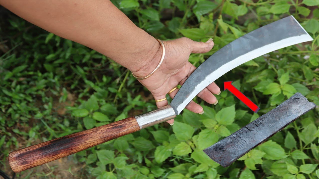 Blacksmithing - Forging A Cambodian Traditional Knife