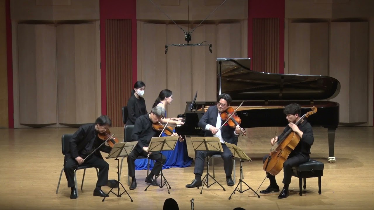 A  Dvorak Piano Quintet No 2 in A Major, Op 81