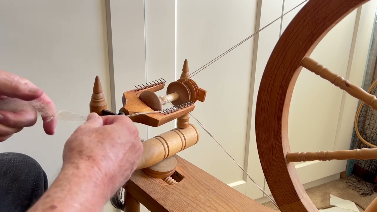 Double Drive Spinning Wheel Tension Adjustment