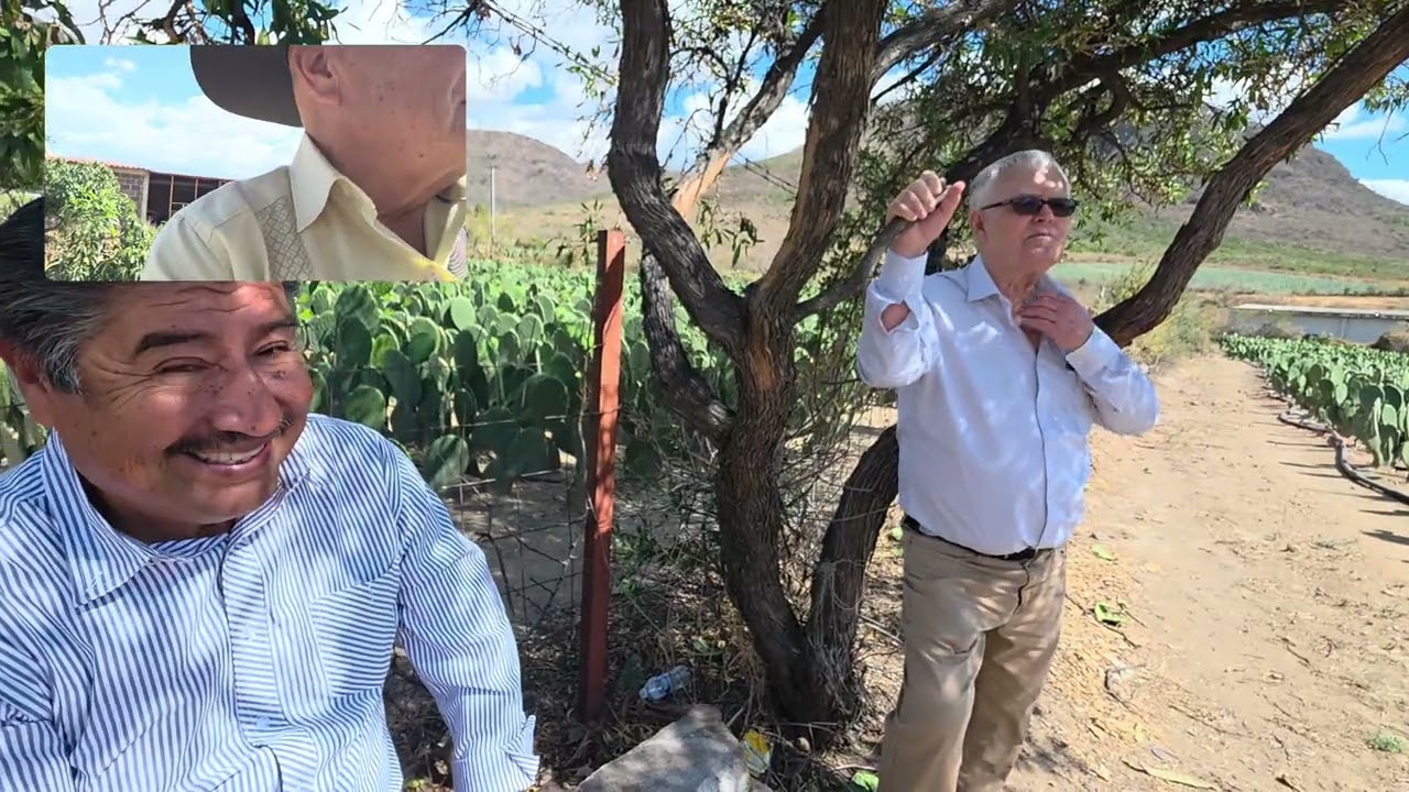Con dos poblanos triunfadores,  rey del nopal, y el rey de la tortilla!