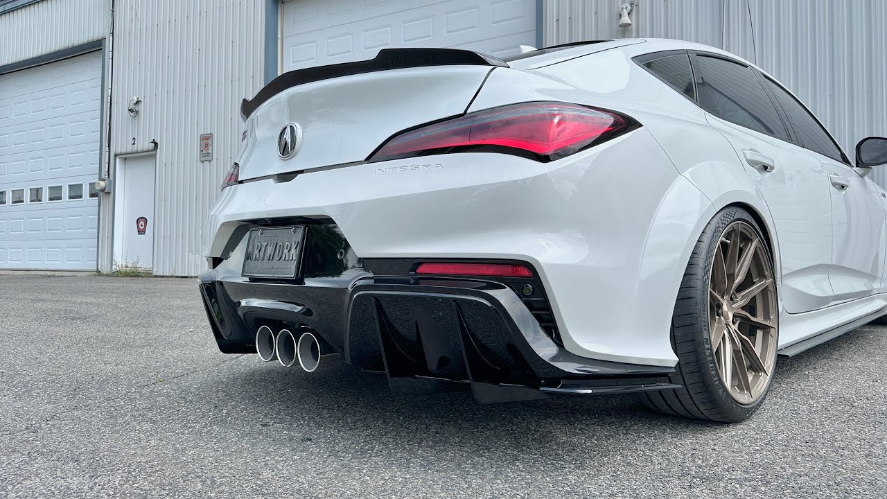 Acura Integra Type-S - Artwork Bodyshop Rear diffuser installation