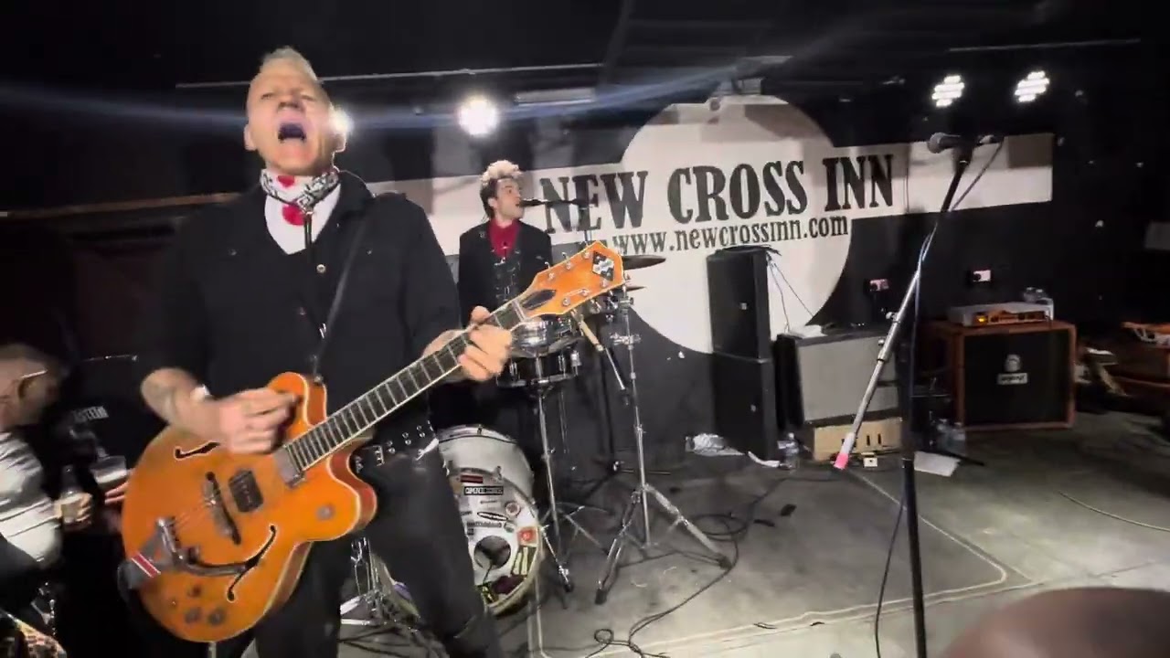 The Quakes:  paint it black + live at Psychobilly Freakout 2024