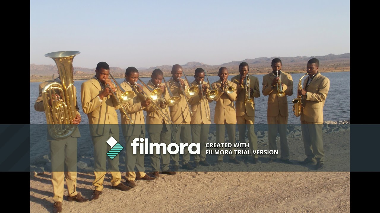 Pula tsa lehlogonolo - Mminatlou brass band