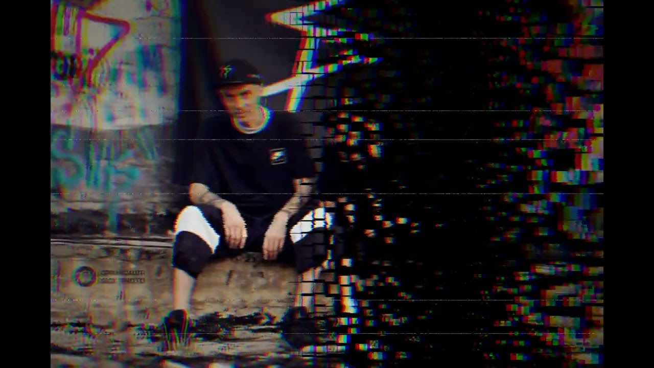 MUJEREZZ - Locu' cel mai bun