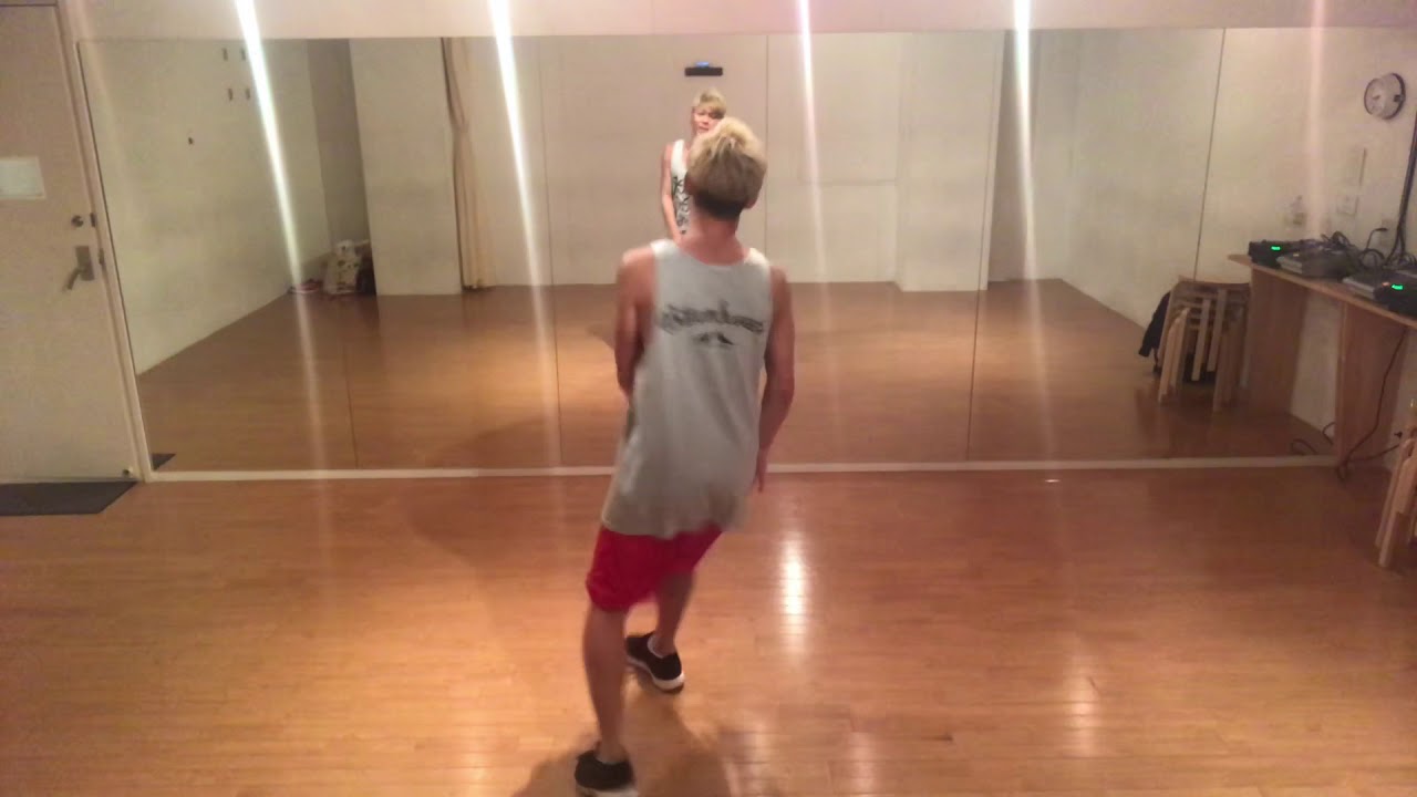 Fitness4 choreography28 中上級の32cシンメトリー
