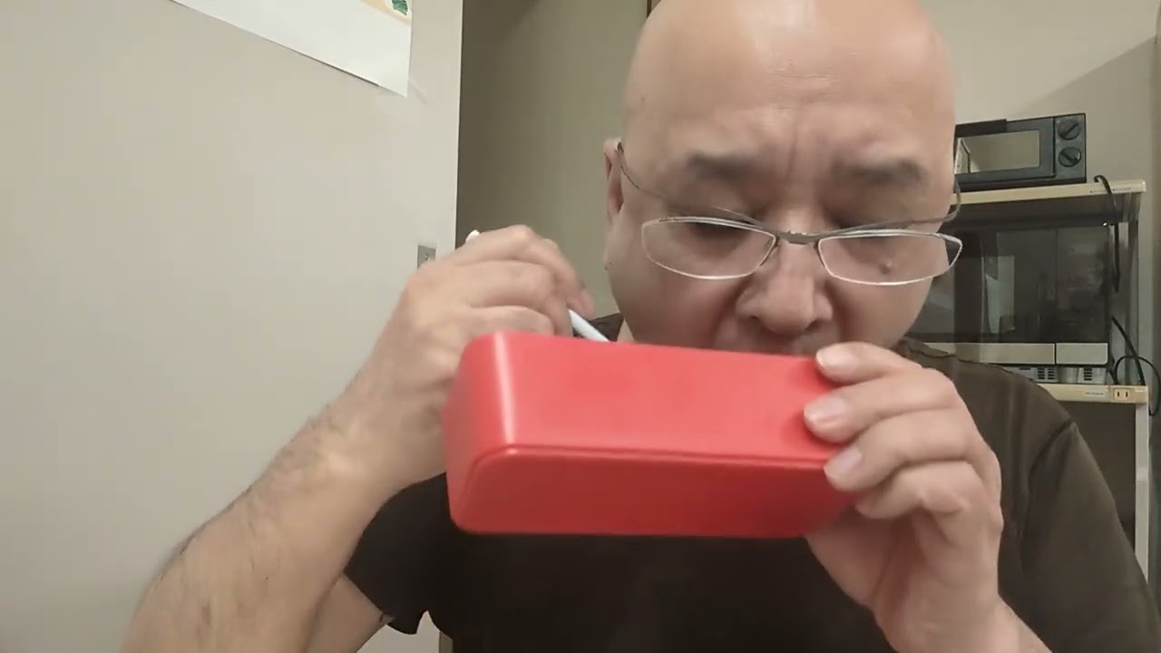 会社で独り言弁当。かまぼこと唐揚げ