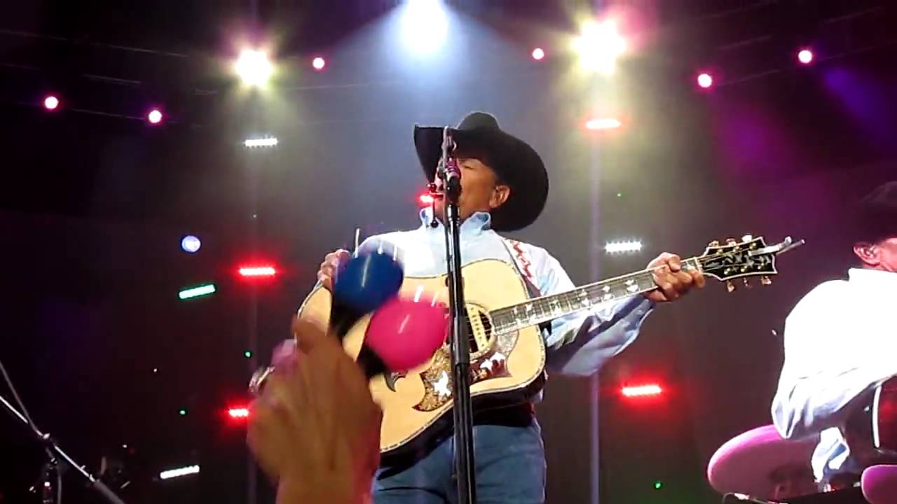 GEORGE STRAIT:   