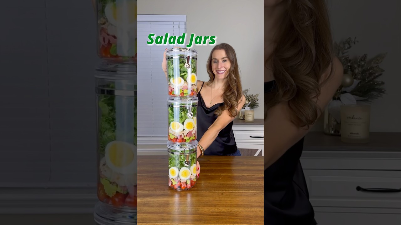 SALAD JARS 🥗🫙 A healthy meal prep idea to help reach your goals! #mealprepideas #mealprep