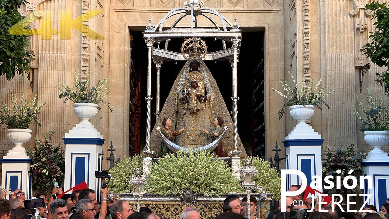 Salida procesional de Nuestra Señora de la Merced Coronada - Jerez 2024