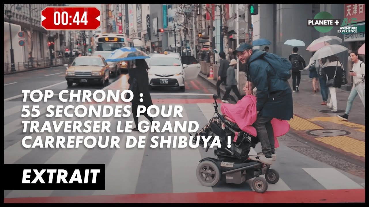 La fameuse traversée du quartier du Shibuya... et en fauteuil roulant !