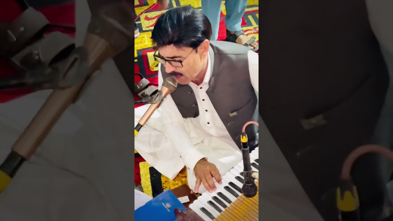 Muz sara ma Garza janana Sikender khattak