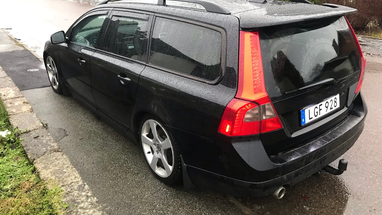 Badge removal on a Volvo V70 III R-Design * DIY *