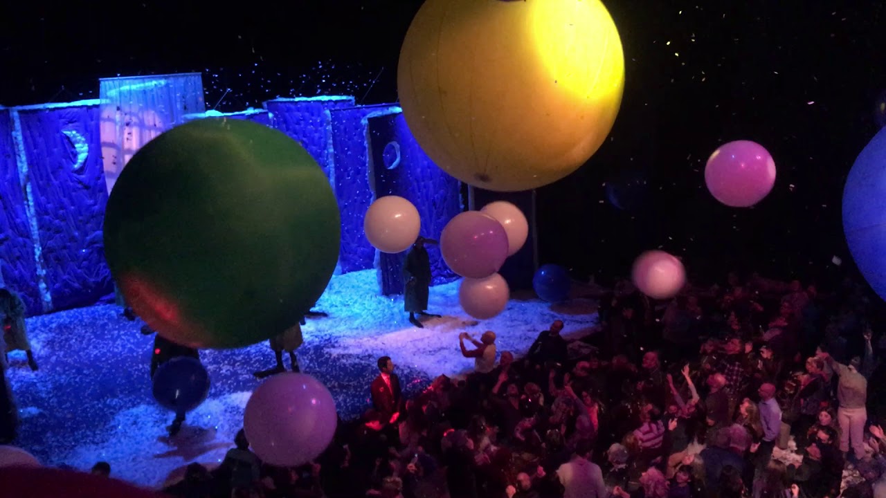 Slava's Snowshow: sketch final
