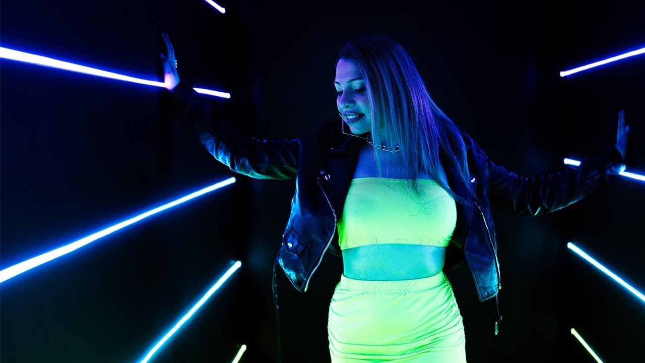 Loretta - Érzem közel vagy / Official video /