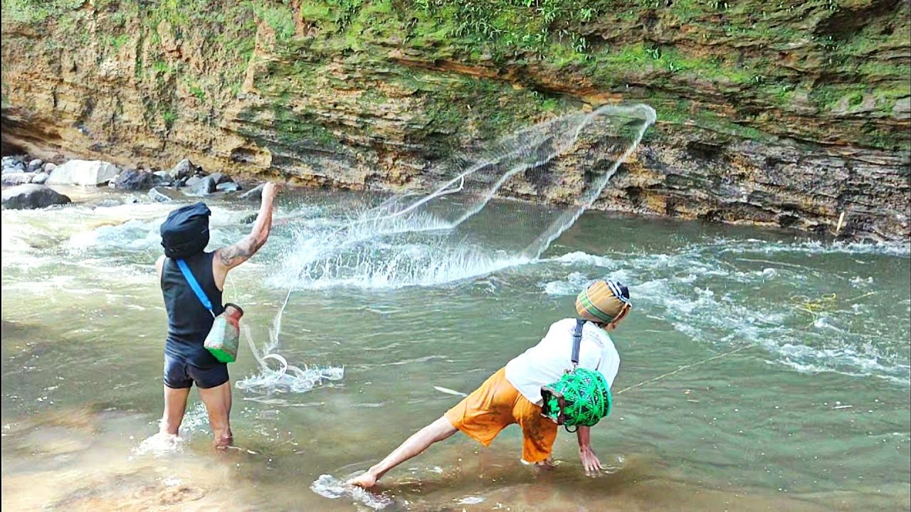 Ini yang Terjadi Ketika Penjala Senior Beraksi!! Hasilnya di Luar dugaan (Jala Ikan)