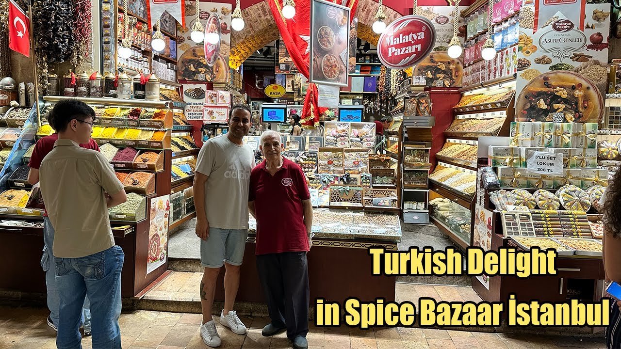 Turkish Delight (Malatya Pazarı Palancı) in Spice Bazaar İstanbul Türkiye