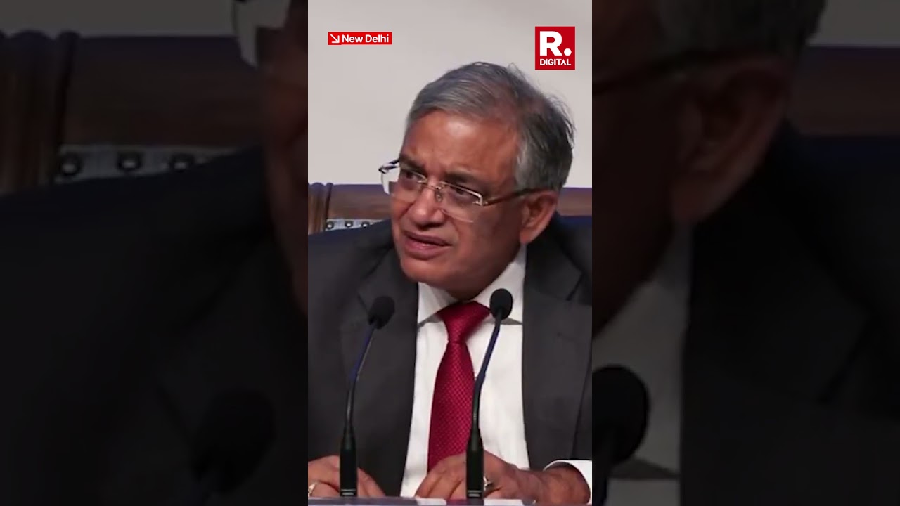 Give Affidavit in 7 Days Or Apologise  CEC Gyanesh Kumar Ultimatum to Rahul Gandhi on Double Voting