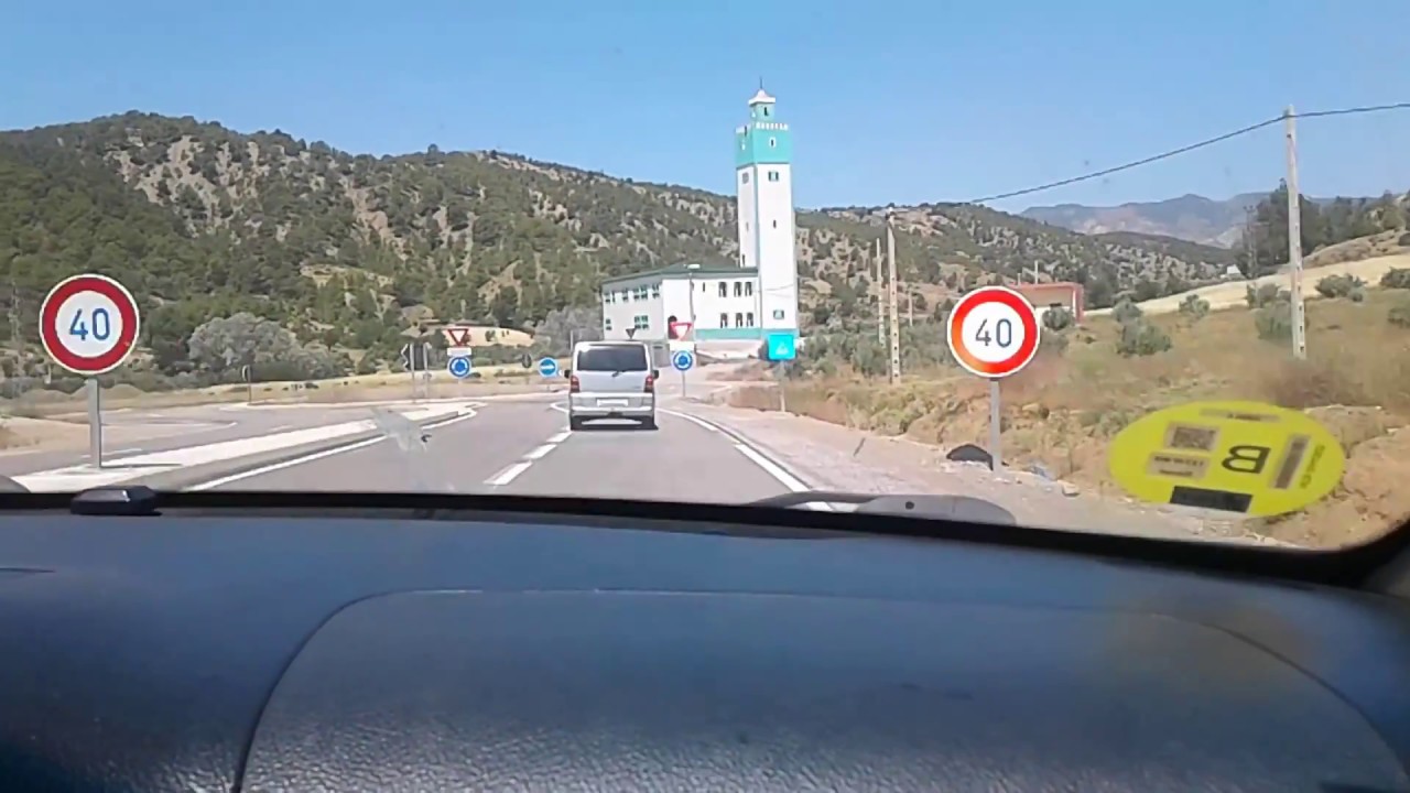 الطريق الرابطة بين أكنول و تازة المنشأة حديثا